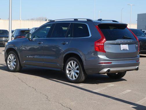 Osmium Grey Metallic 2018 Volvo XC90 T5 Momentum