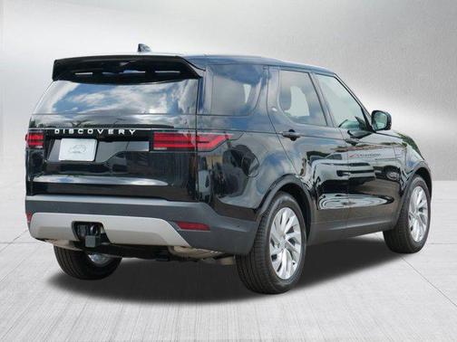 2025 Land Rover Discovery P300 S