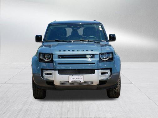 2024 Land Rover Defender 90 P300 S