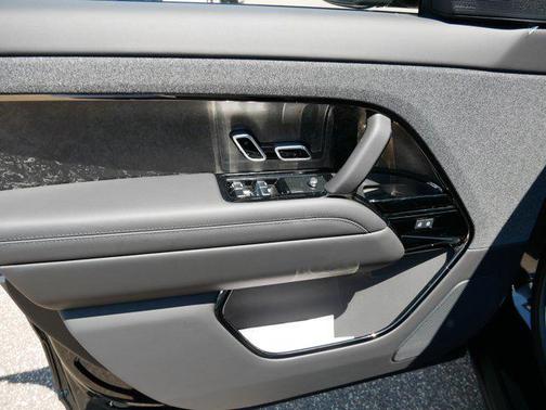 2025 Land Rover Range Rover Sport Autobiography