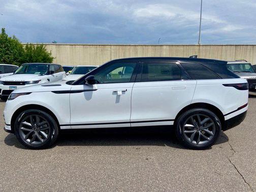 2026 Land Rover Range Rover Velar P250 SE R-Dynamic