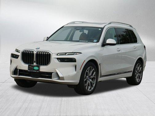 2023 BMW X7 xDrive40i