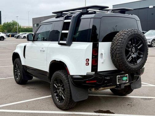 2023 Land Rover Defender 90 X-Dynamic SE