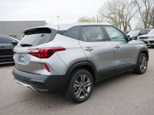 2023 Kia Seltos LX