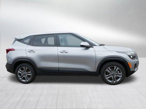 2023 Kia Seltos LX