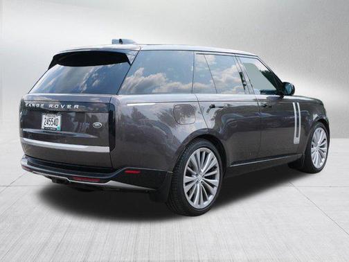 2023 Land Rover Range Rover First Edition