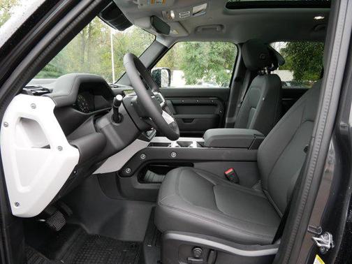 2026 Land Rover Defender S