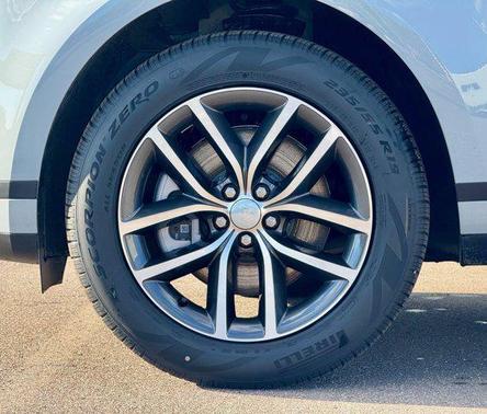2026 Land Rover Range Rover Evoque Core S
