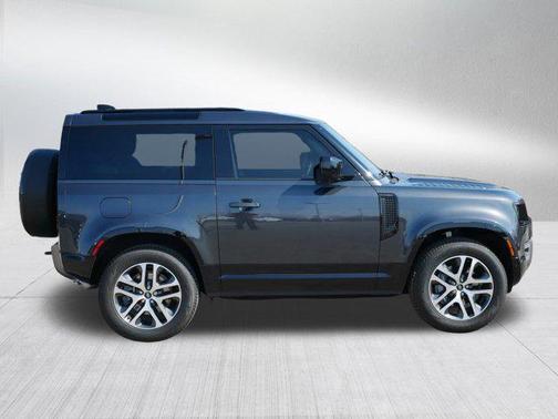 2022 Land Rover Defender 90 X-Dynamic S