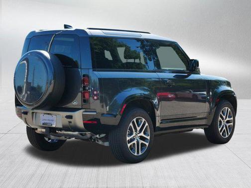 2022 Land Rover Defender 90 X-Dynamic S