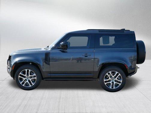 2022 Land Rover Defender 90 X-Dynamic S