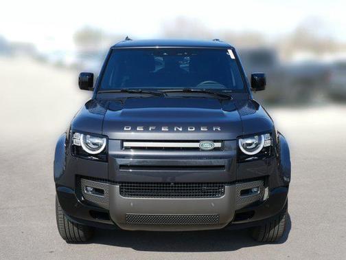 2022 Land Rover Defender 90 X-Dynamic S