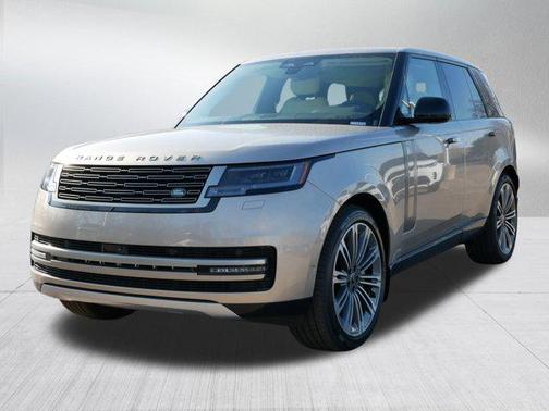 2025 Land Rover Range Rover P530 SE