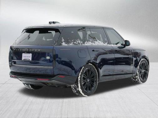 2023 Land Rover Range Rover P530 SE