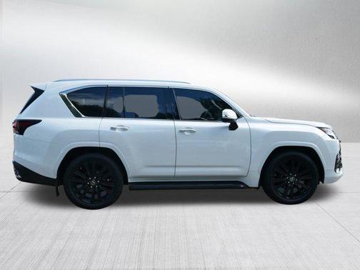 2023 Lexus LX 600 Ultra Luxury