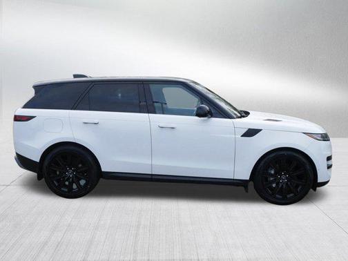 2023 Land Rover Range Rover Sport SE
