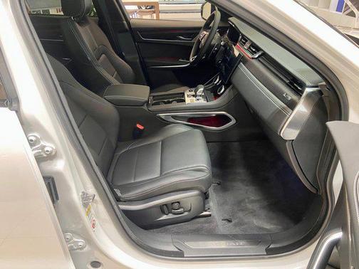 2025 Jaguar F-PACE R-Dynamic S P250 AWD Automatic