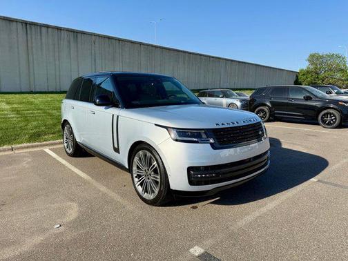 2025 Land Rover Range Rover P530 Autobiography