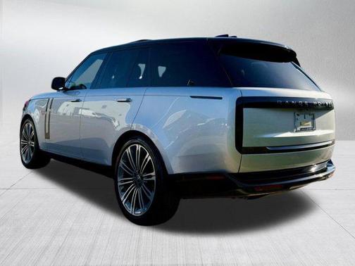 2025 Land Rover Range Rover P530 Autobiography