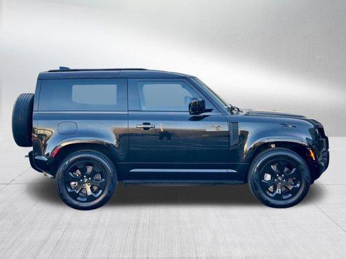 2022 Land Rover Defender 90 X-Dynamic HSE