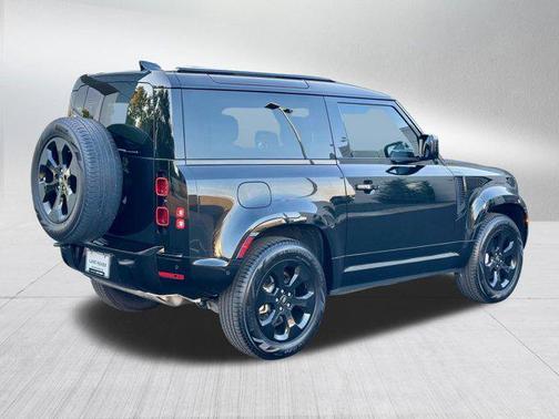 2022 Land Rover Defender 90 X-Dynamic HSE