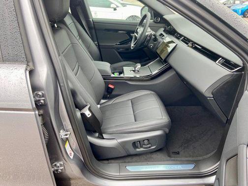 2026 Land Rover Range Rover Evoque Dynamic SE