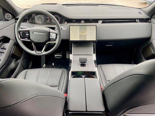 2026 Land Rover Range Rover Evoque Dynamic SE