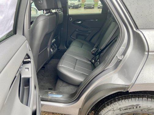 2026 Land Rover Range Rover Evoque Dynamic SE