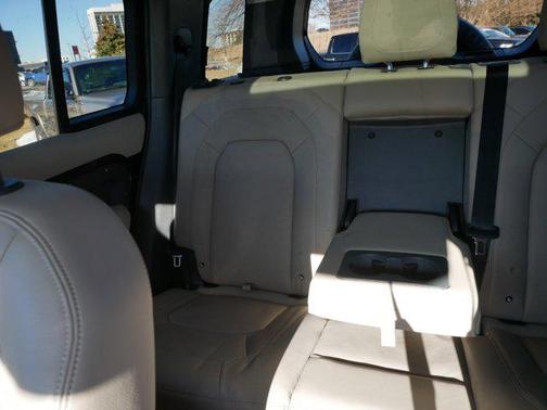 2023 Land Rover Defender 110 S