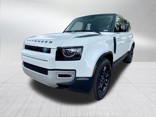 2025 Land Rover Defender 110 P400 S