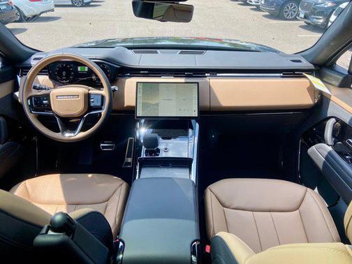 2025 Land Rover Range Rover Sport SE