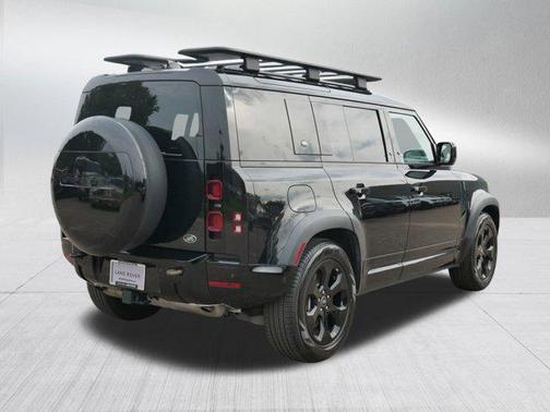 2023 Land Rover Defender 110 X-Dynamic SE