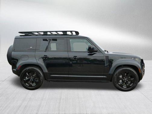 2023 Land Rover Defender 110 X-Dynamic SE