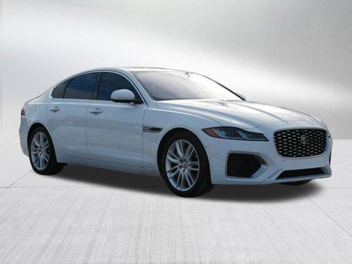 2021 Jaguar XF SE P250 RWD Automatic
