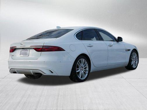 2021 Jaguar XF SE P250 RWD Automatic