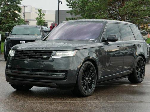 2023 Land Rover Range Rover P530 SE