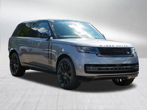 2025 Land Rover Range Rover P530 SE 7 Seat