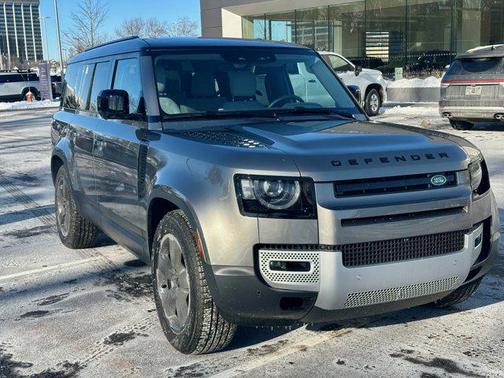 2025 Land Rover Defender 130 P300 S