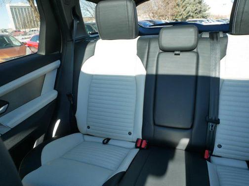 2023 Land Rover Discovery Sport SE R-Dynamic