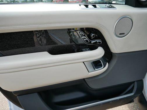 2020 Land Rover Range Rover Autobiography