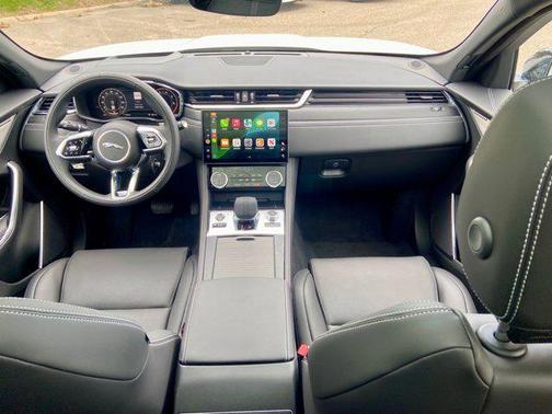 2025 Jaguar F-PACE R-Dynamic S P400 AWD Automatic