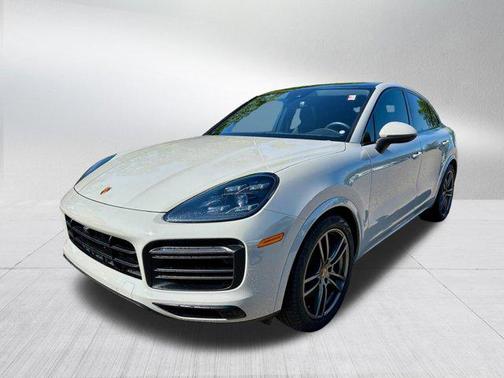 2023 Porsche Cayenne Platinum Edition