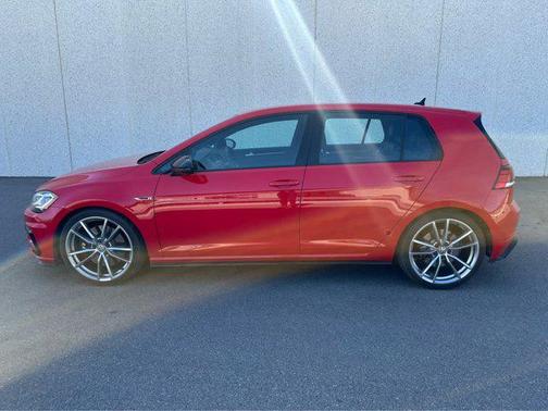2019 Volkswagen Golf R 2.0T Manual
