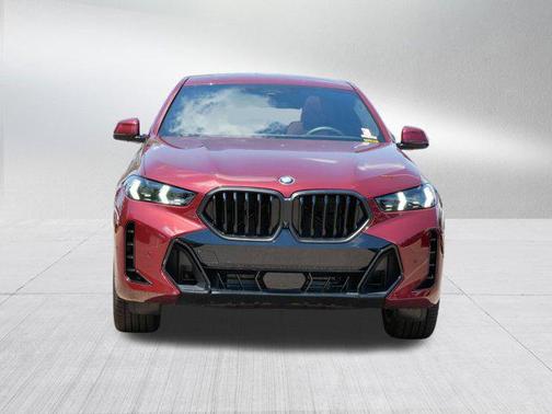 2025 BMW X6 xDrive40i