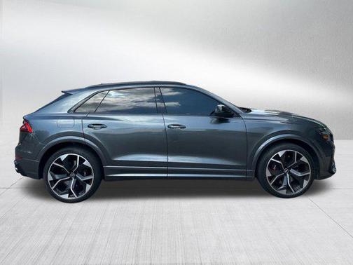 2022 Audi RS Q8 4.0T