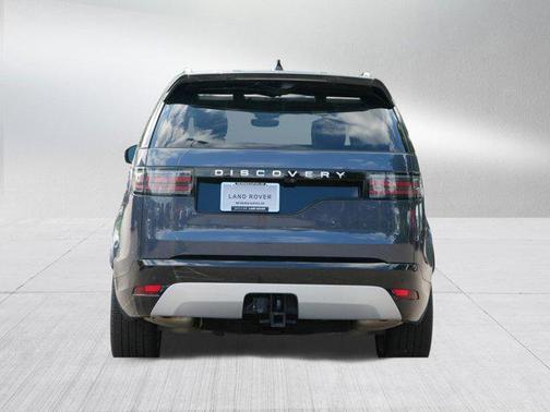 2024 Land Rover Discovery P360 Metropolitan Edition
