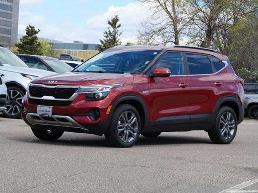 Mars Orange 2023 Kia Seltos S