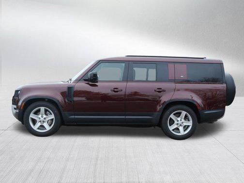 2024 Land Rover Defender 130 P400 S