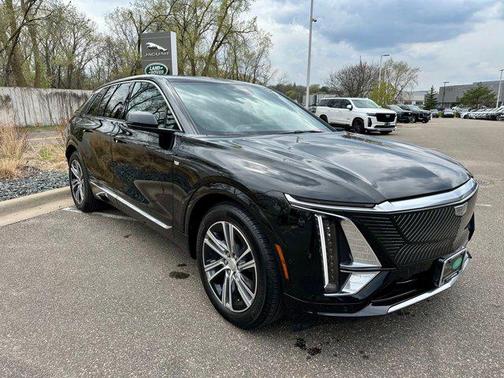 2024 Cadillac LYRIQ Luxury w/1SD