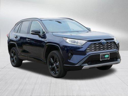 2020 Toyota RAV4 Hybrid SE